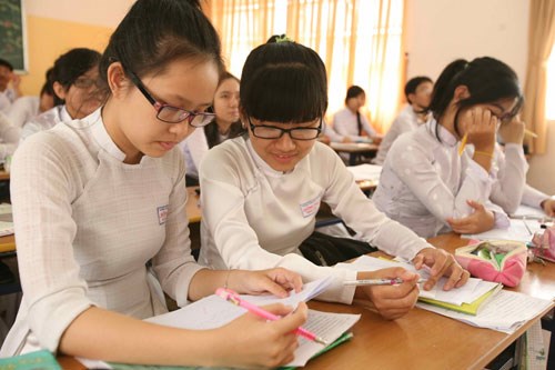 cau hoi trac nghiem ngu van lop chi pheo nam cao dap