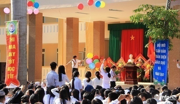 de thi tuyen sinh vao lop 10 mon ngu van yen bai